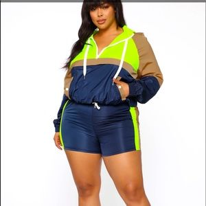 Navy and lime green two piece active set